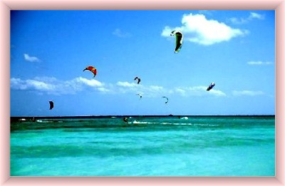 Isla Holbox Kite Surfing